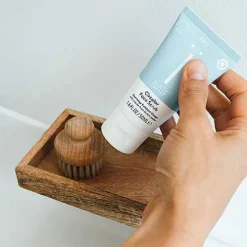 Naif Circulaire Gezichtsscrub 50Ml